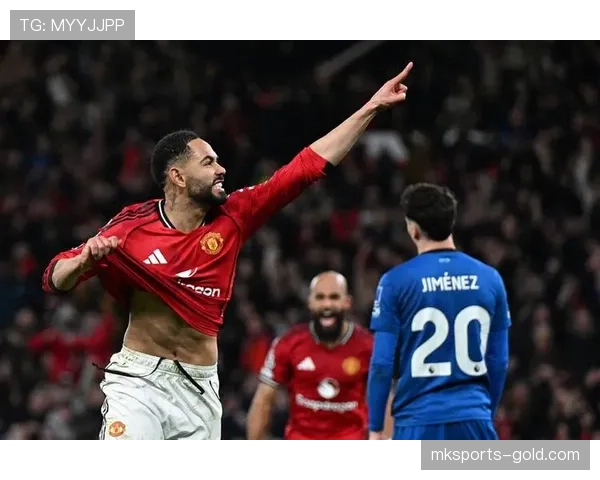 曼联的复兴困境：成绩回暖与体系停滞的矛盾