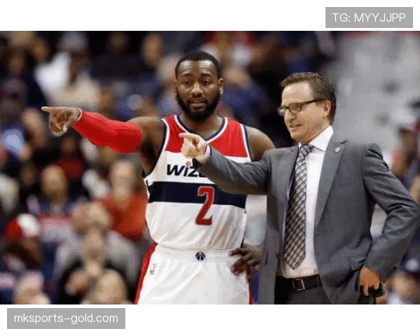 比卢普斯利用突破创造空间提升组织效率，明显拉开与其他控卫差距