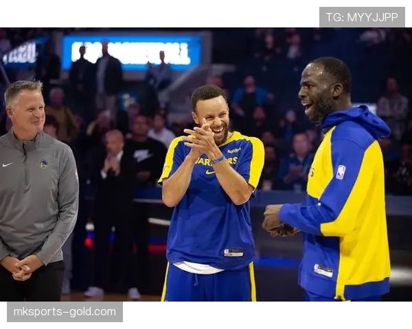 莫·威廉姆斯突破拉开与库里三分效率差异，提升球队关键时刻得分能力